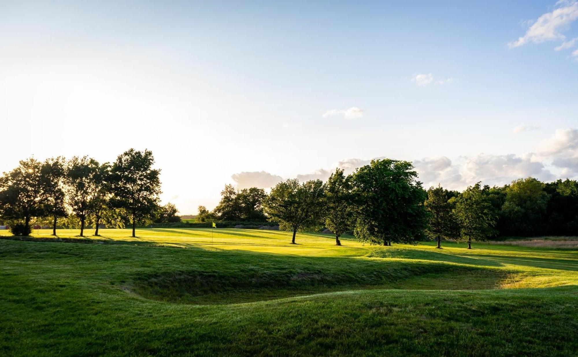 Golfplatz Ploener See Kleiner Ploener See Bosau Екстериор снимка